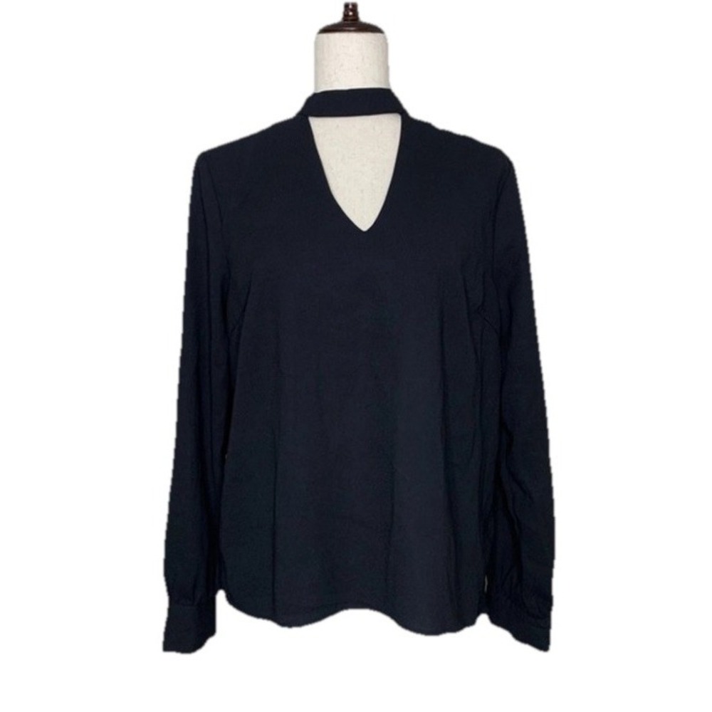 Urban Outfitters Keyhole Black Long Sleeve Top Blouse Medium M Dressy